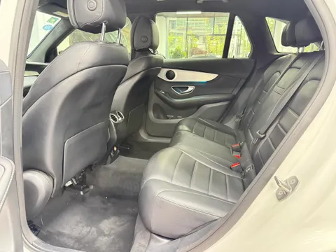 Mercedes-Benz Mercedes-Benz GLC