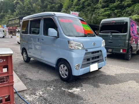 Daihatsu Hijet Cargo