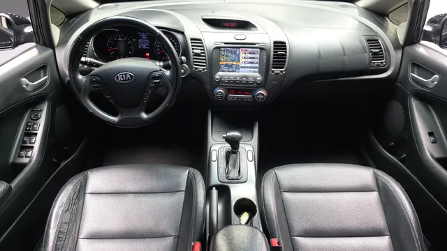 Kia Cerato (K3)