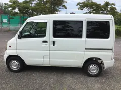 Mitsubishi Minicab Van