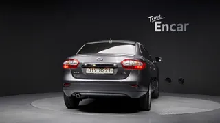 Renault SM3