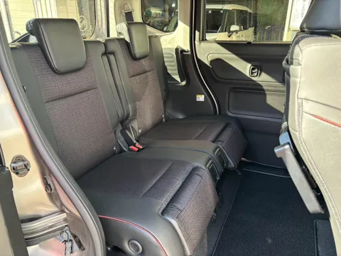 Suzuki Spacia Custom