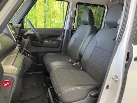 Mitsubishi Delica Mini