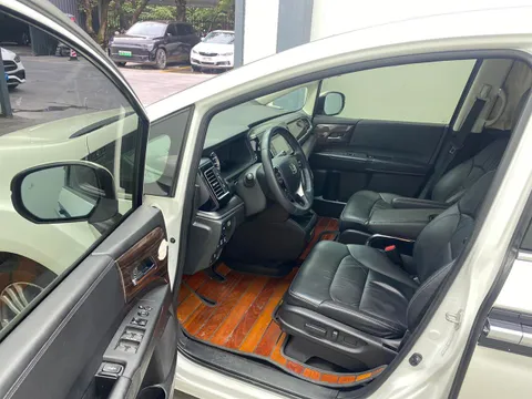 Honda Elysion
