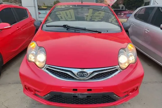 BYD F0