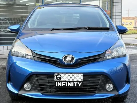 Toyota Yaris (Vitz)