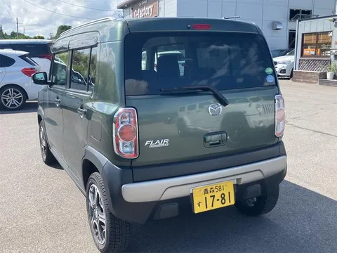 Mazda Flair Crossover