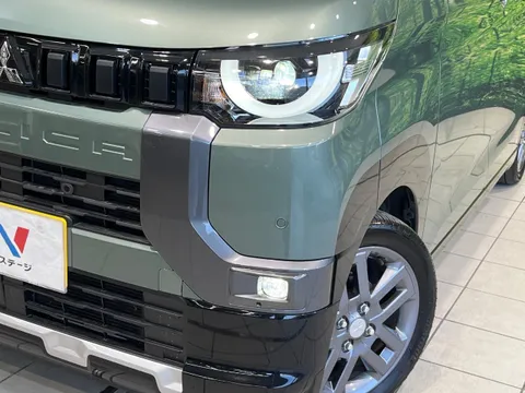 Mitsubishi Delica Mini