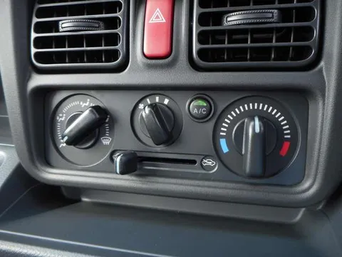 Nissan Clipper Truck