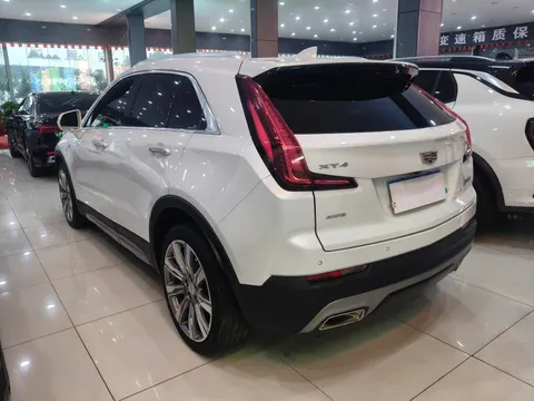 Cadillac XT4
