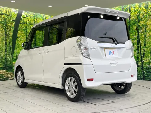 Mitsubishi eK Space Custom