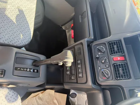 Nissan Clipper Truck