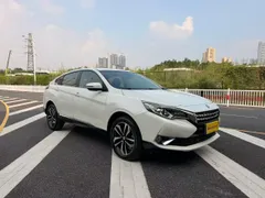 Venucia T90