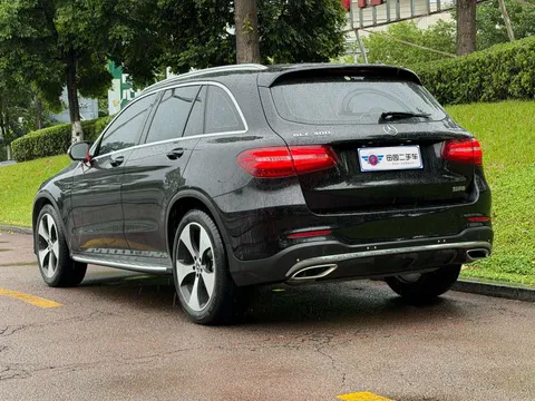 Mercedes-Benz Mercedes-Benz GLC