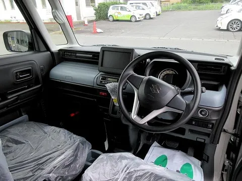 Suzuki Spacia Base