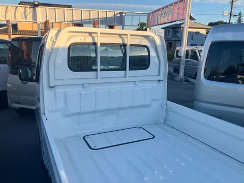 Mitsubishi Minicab Truck