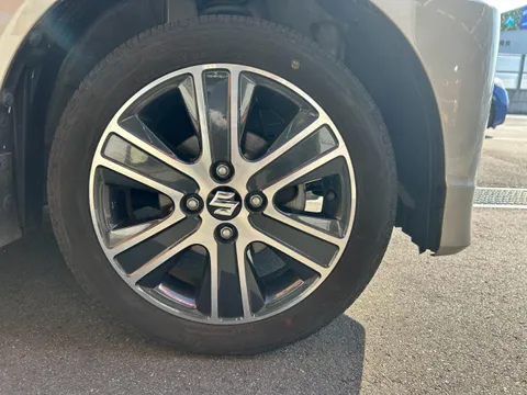 Suzuki Wagon R Stingray