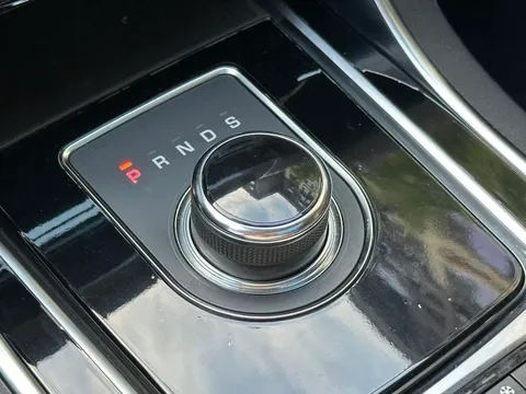 Jaguar XEL