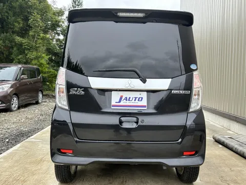 Mitsubishi eK Space Custom