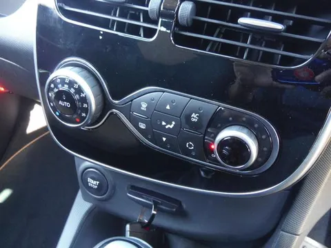 Renault Lutecia