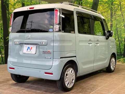 Suzuki Spacia