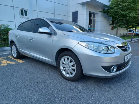 Renault SM3