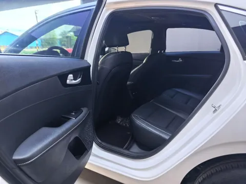 Kia Cerato (K3)