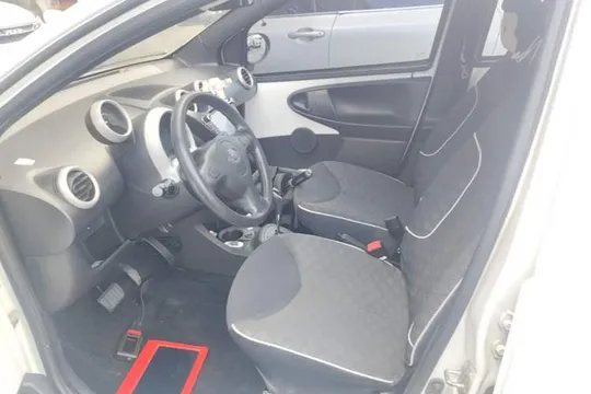BYD F0
