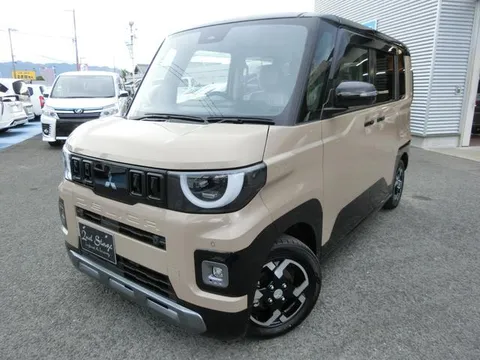 Mitsubishi Delica Mini