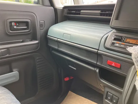 Suzuki Spacia Base