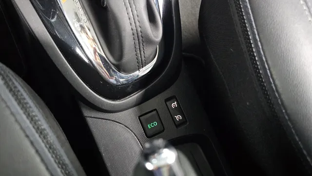 Renault QM3