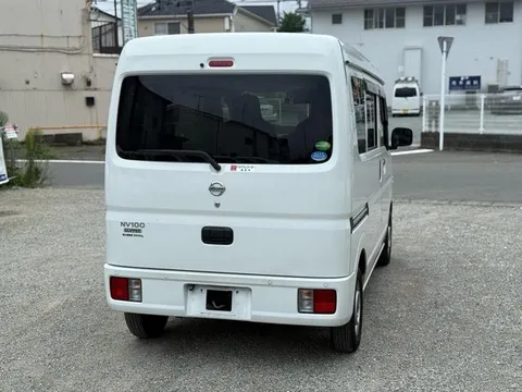 Nissan Clipper