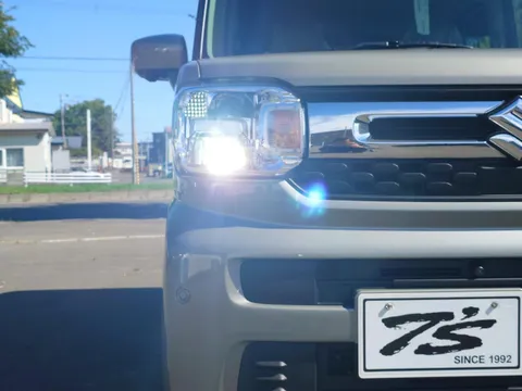 Suzuki Spacia