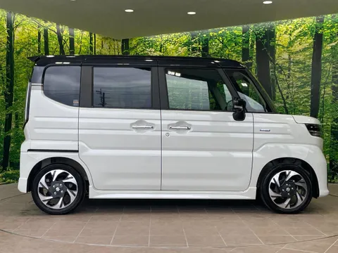 Suzuki Spacia Custom