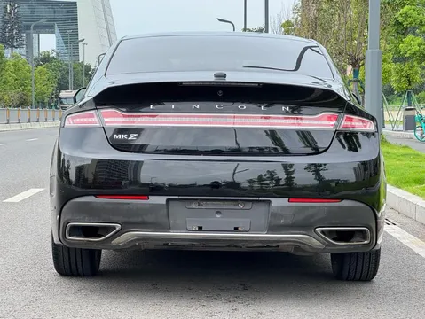 Lincoln MKZ