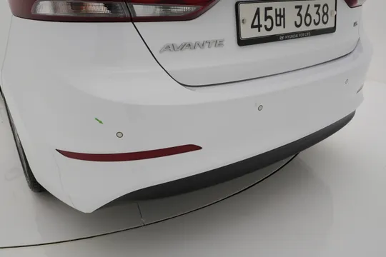 Hyundai Elantra (Avante)