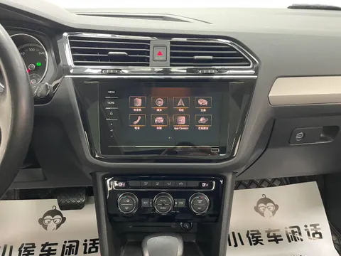 Volkswagen Tiguan L