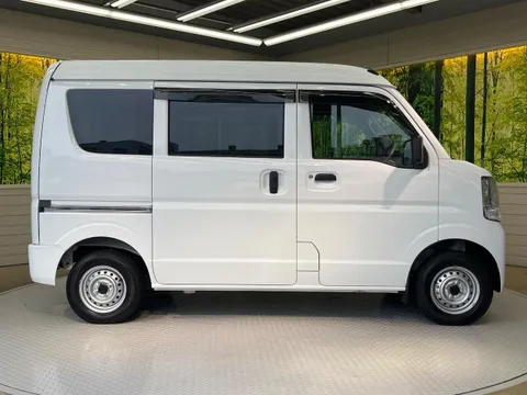 Nissan Clipper