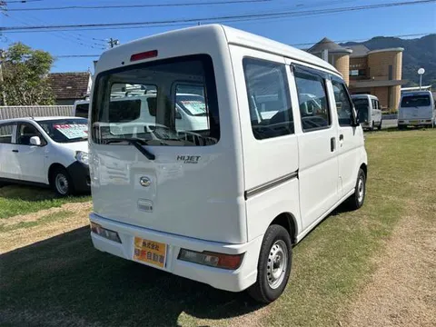 Daihatsu Hijet Cargo