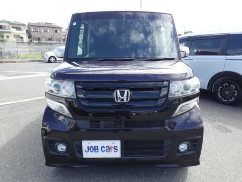 Honda N-BOX Custom