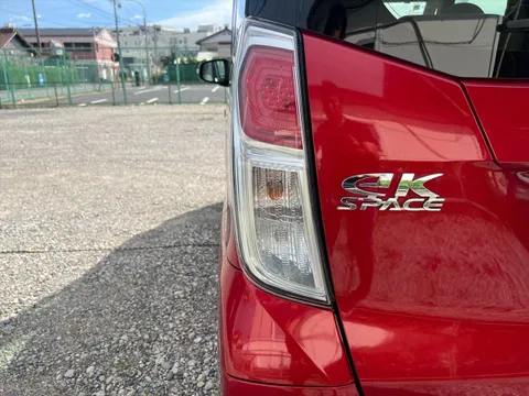 Mitsubishi eK Space