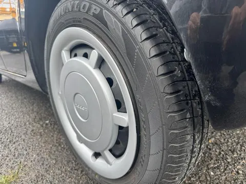 Daihatsu Mira Tocot