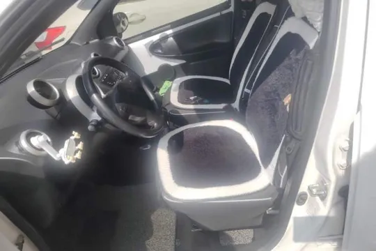 BYD F0