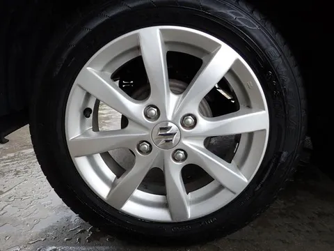Suzuki Wagon R Stingray