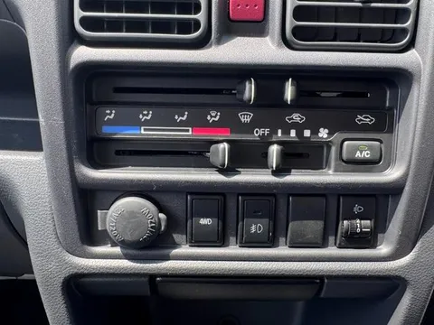 Nissan Clipper Truck