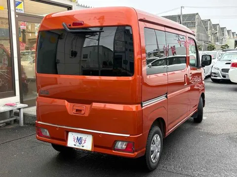 Toyota Pixis Van