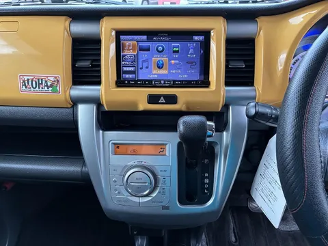 Mazda Flair Crossover