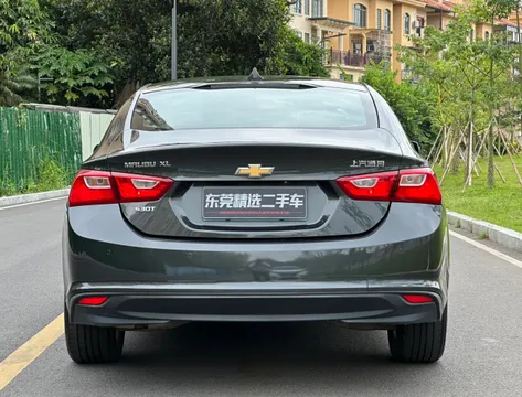 Chevrolet Malibu XL