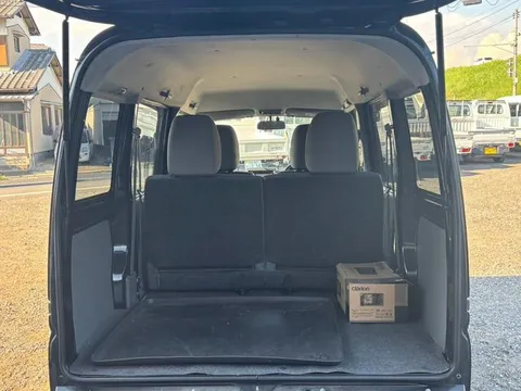 Nissan Clipper
