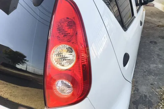 BYD F0